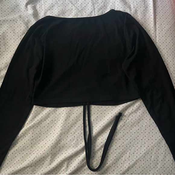 Runched Drawstring Tee - Picture 4 of 5